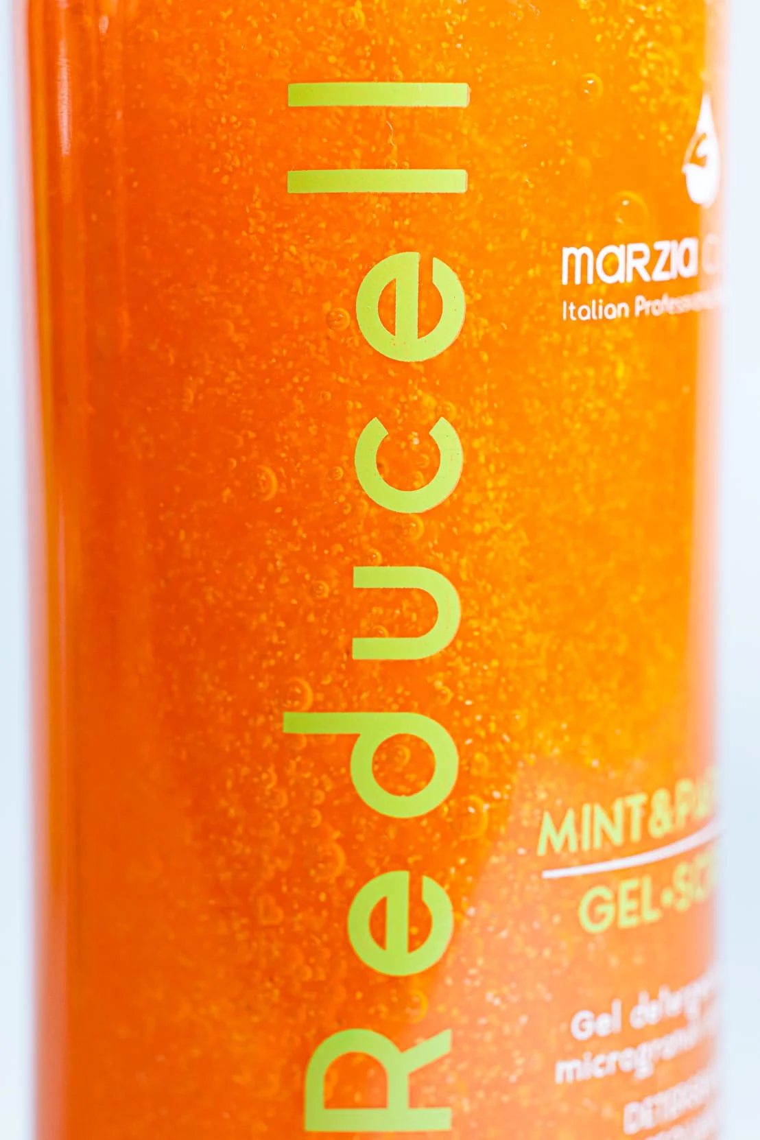 MINT & PAPAYA GEL SCRUB — foto 1